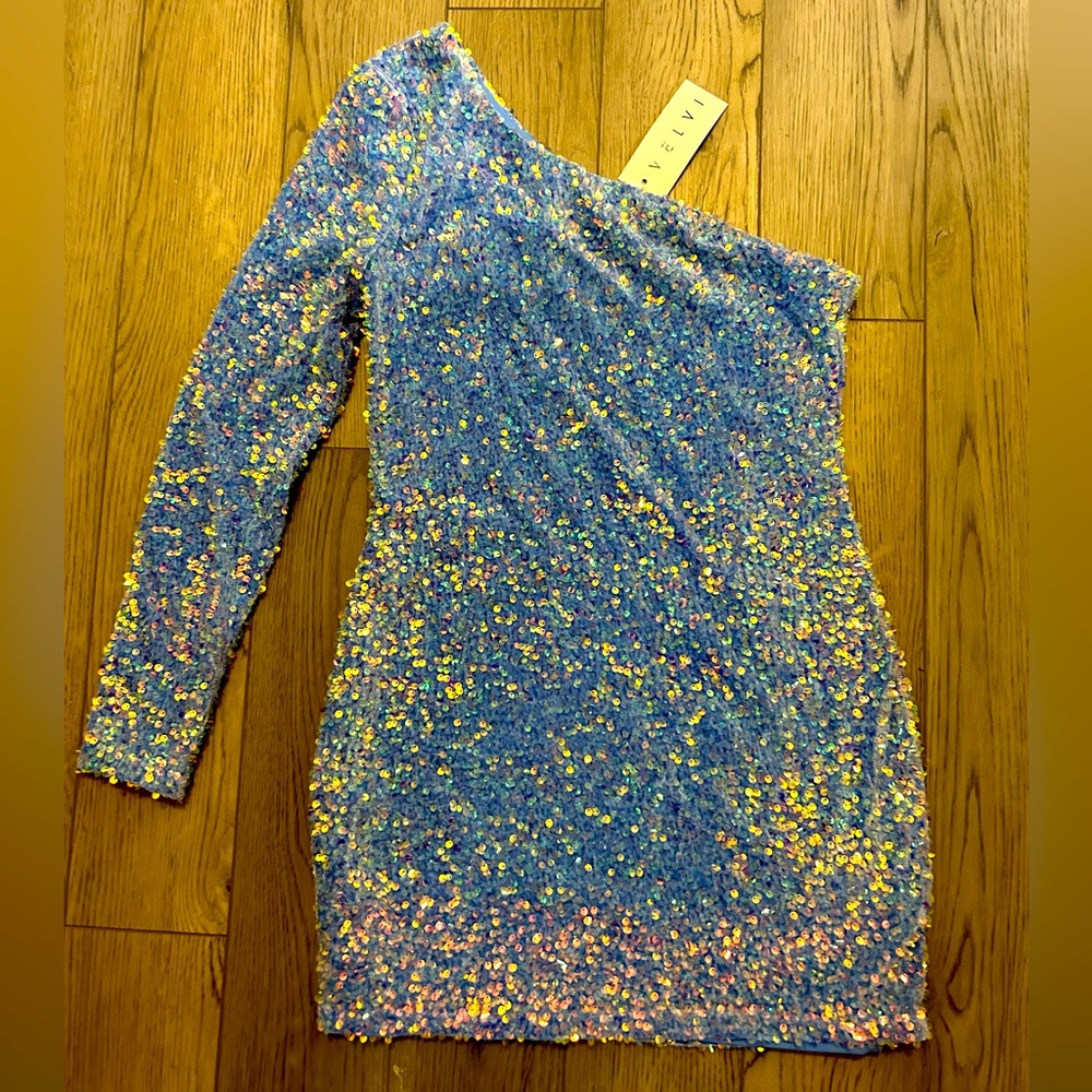 Velvi one shoulder fully sequined blue short dress. Beautiful!
